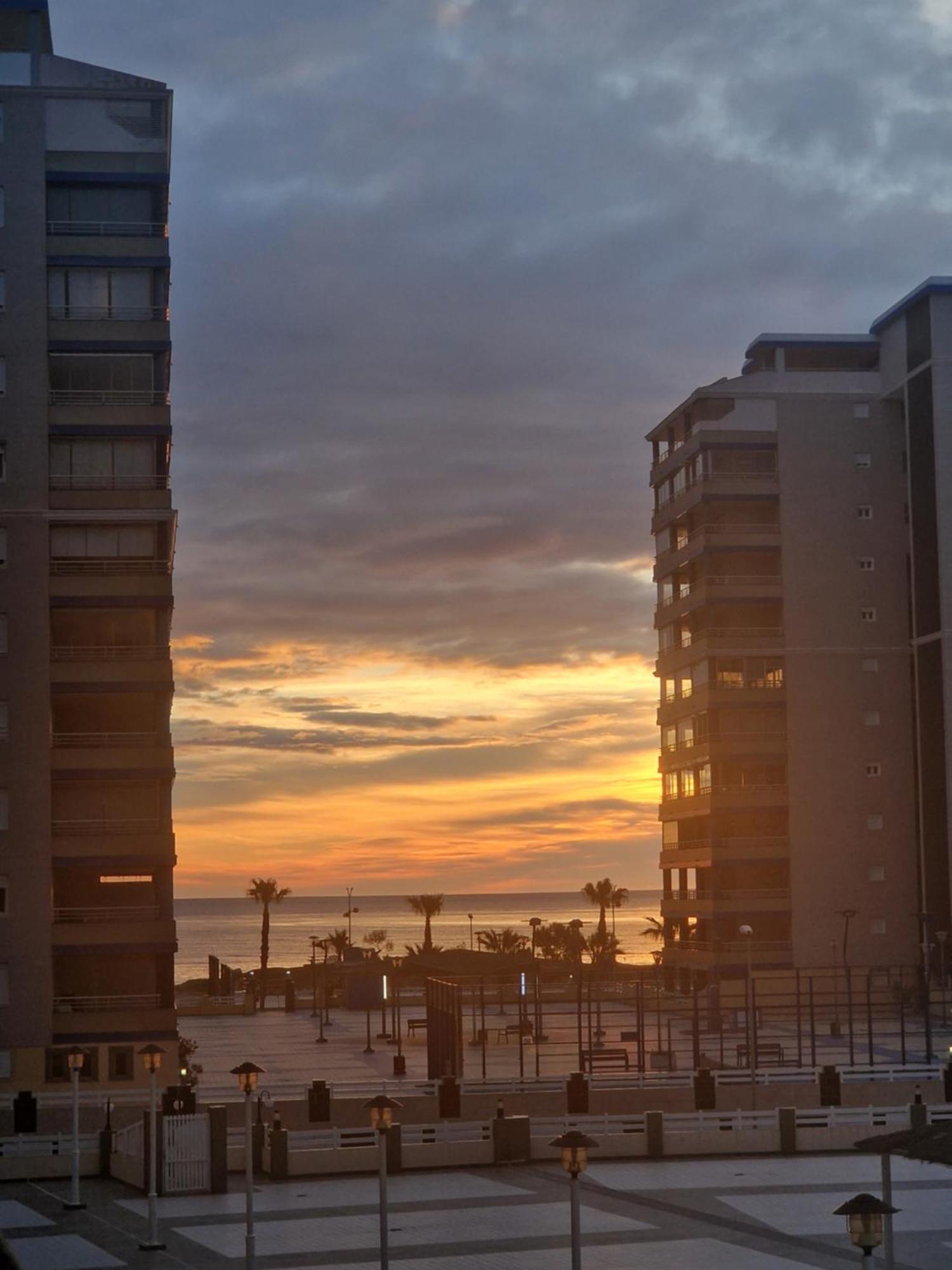 Apartamento Relajate En Pareja O Familia!!! Tavernes de la Valldigna Exterior foto